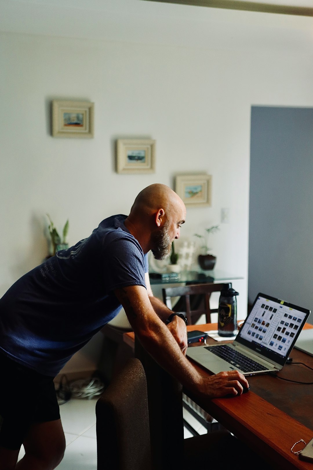 Webinar Promotion: Mailchimp vs HubSpot for Promoting Webinars With Email